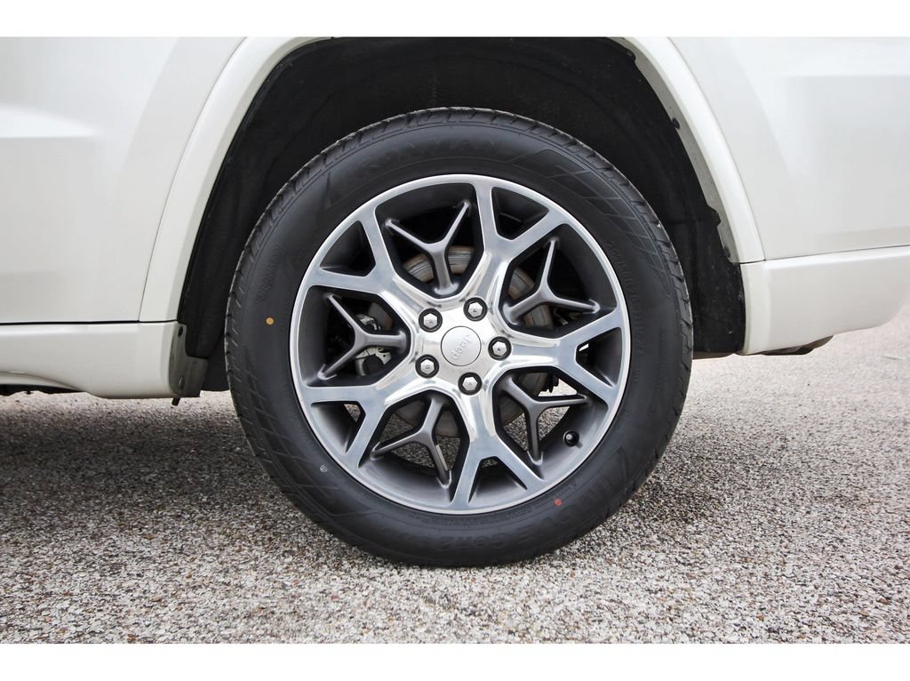 Used 2021 Jeep Grand Cherokee Overland RWD image 29