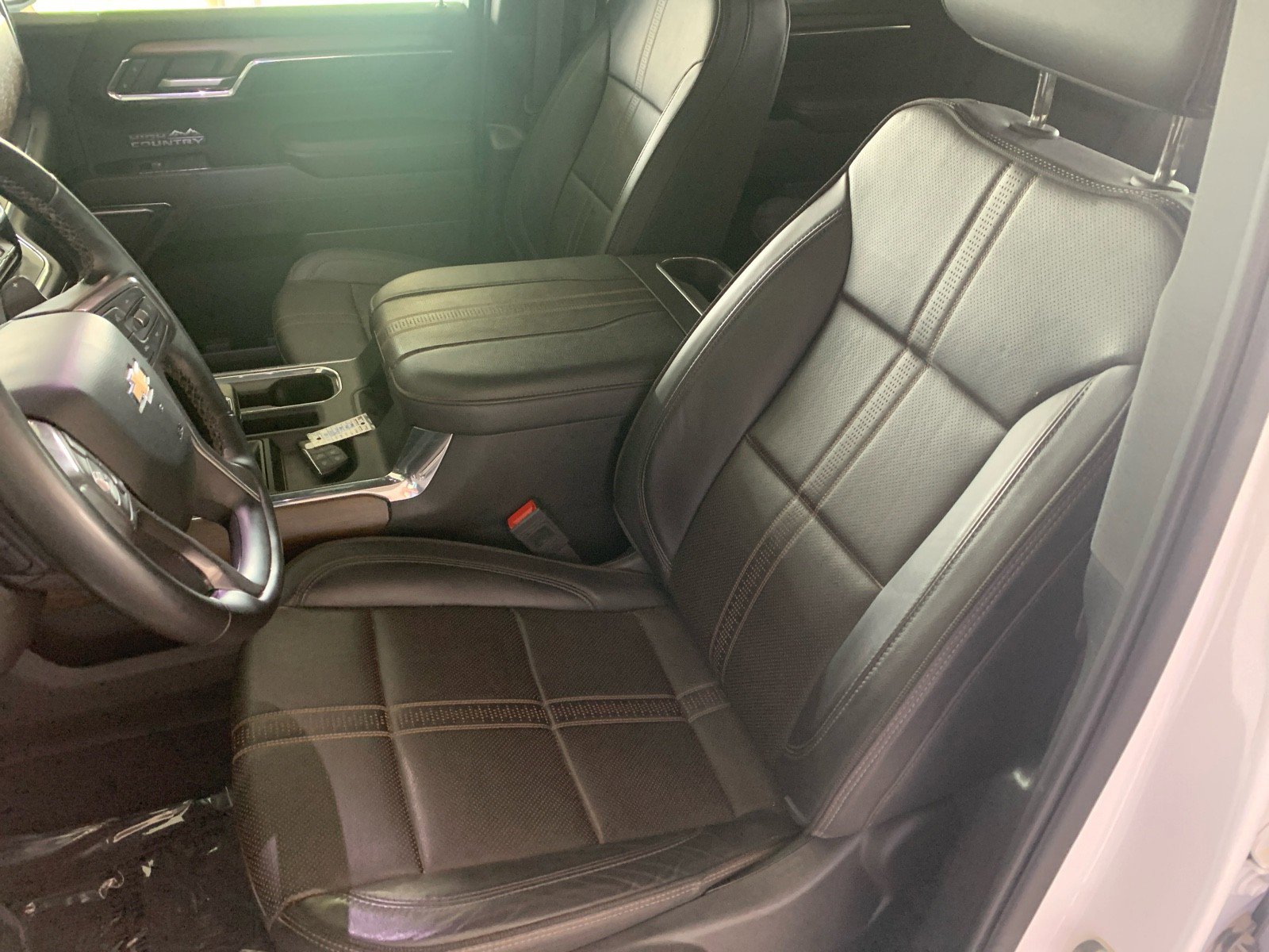 Used 2024 Chevrolet Silverado 1500 High Country image 13