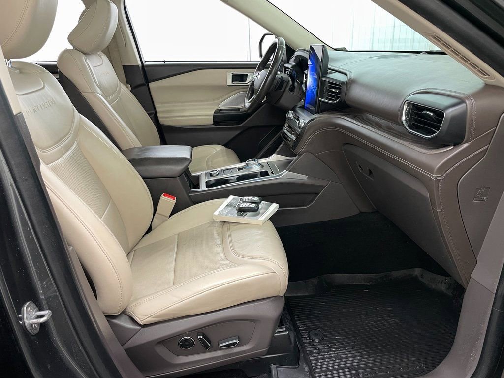Used 2020 Ford Explorer Platinum AWD/4WD image 43