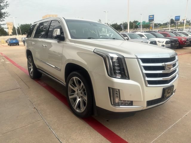 Used 2015 Cadillac Escalade Premium AWD/4WD image 6