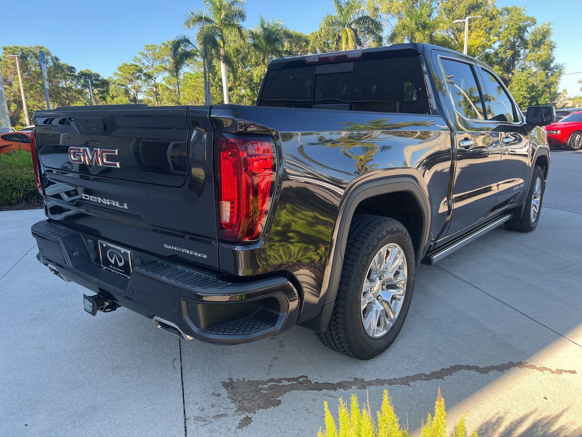 Used 2022 GMC Sierra 1500 Denali image 7