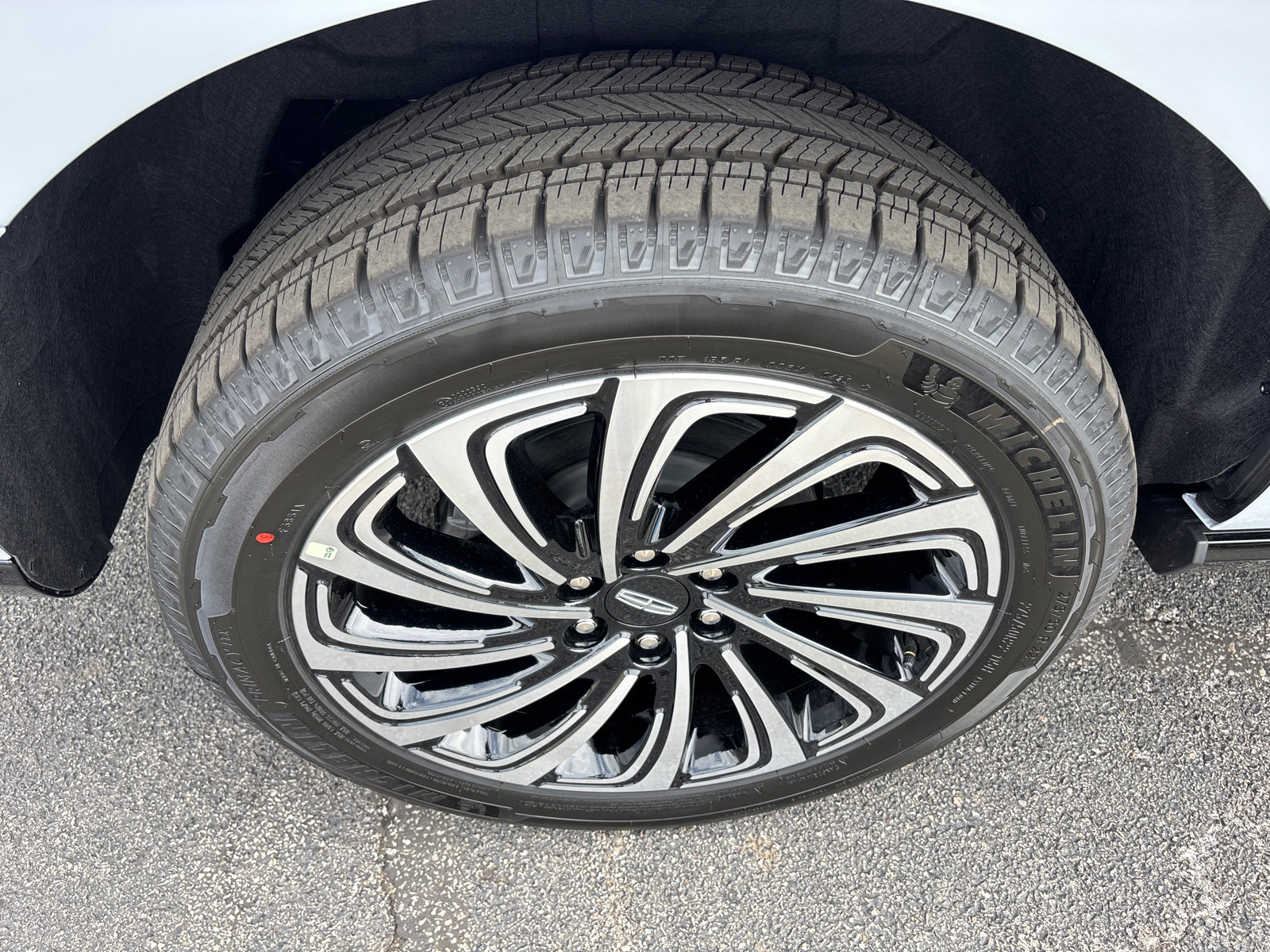 New 2025 Lincoln Navigator L Black Label image 10