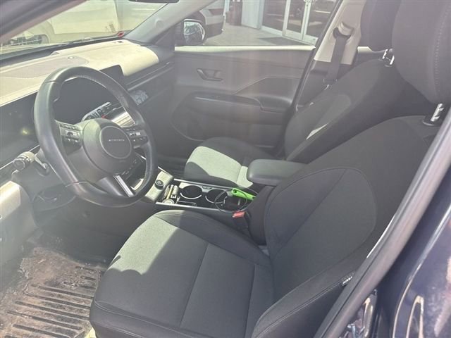 Certified 2024 Hyundai Kona SEL w/ Convenience Package image 5