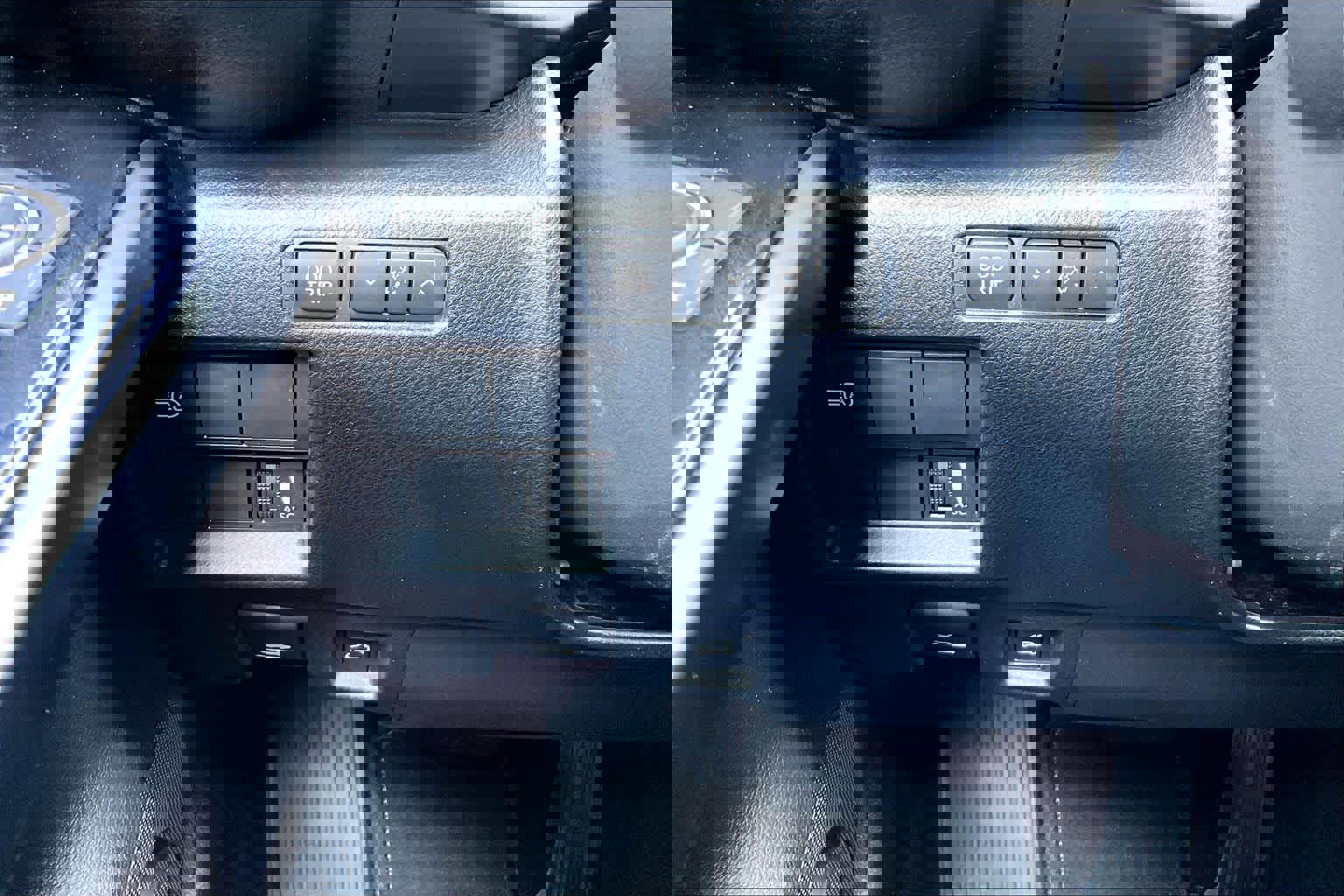 Used 2025 Lexus IS 350 F Sport w/ Accessory Package image 34