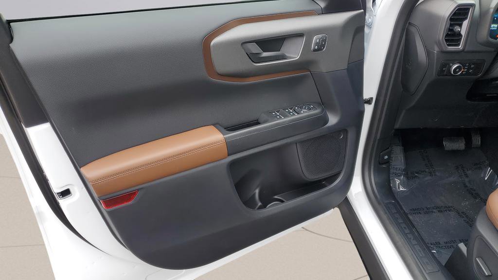 New 2025 Ford Bronco Sport Outer Banks AWD/4WD image 12