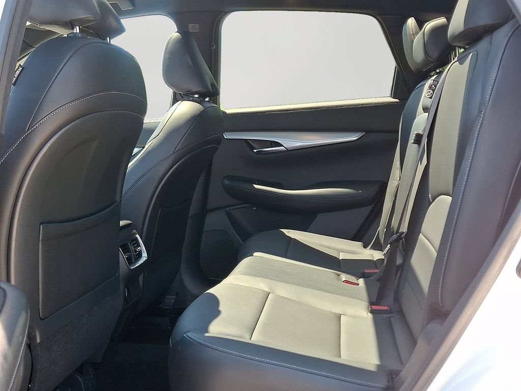 Used 2020 INFINITI QX50 Essential w/ Edition 30 Package AWD/4WD image 8