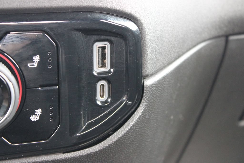Used 2022 Chevrolet Silverado 1500 LT w/ Safety Package AWD/4WD image 49