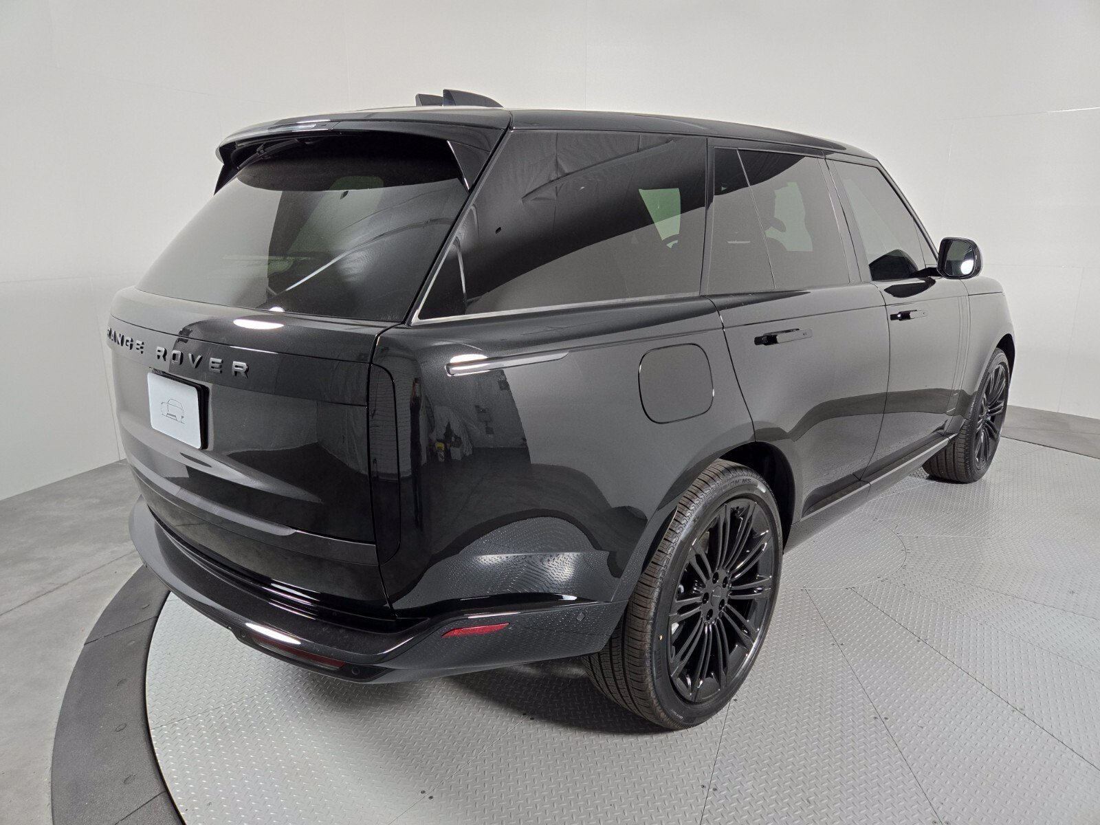 New 2026 Land Rover Range Rover SE AWD/4WD image 2