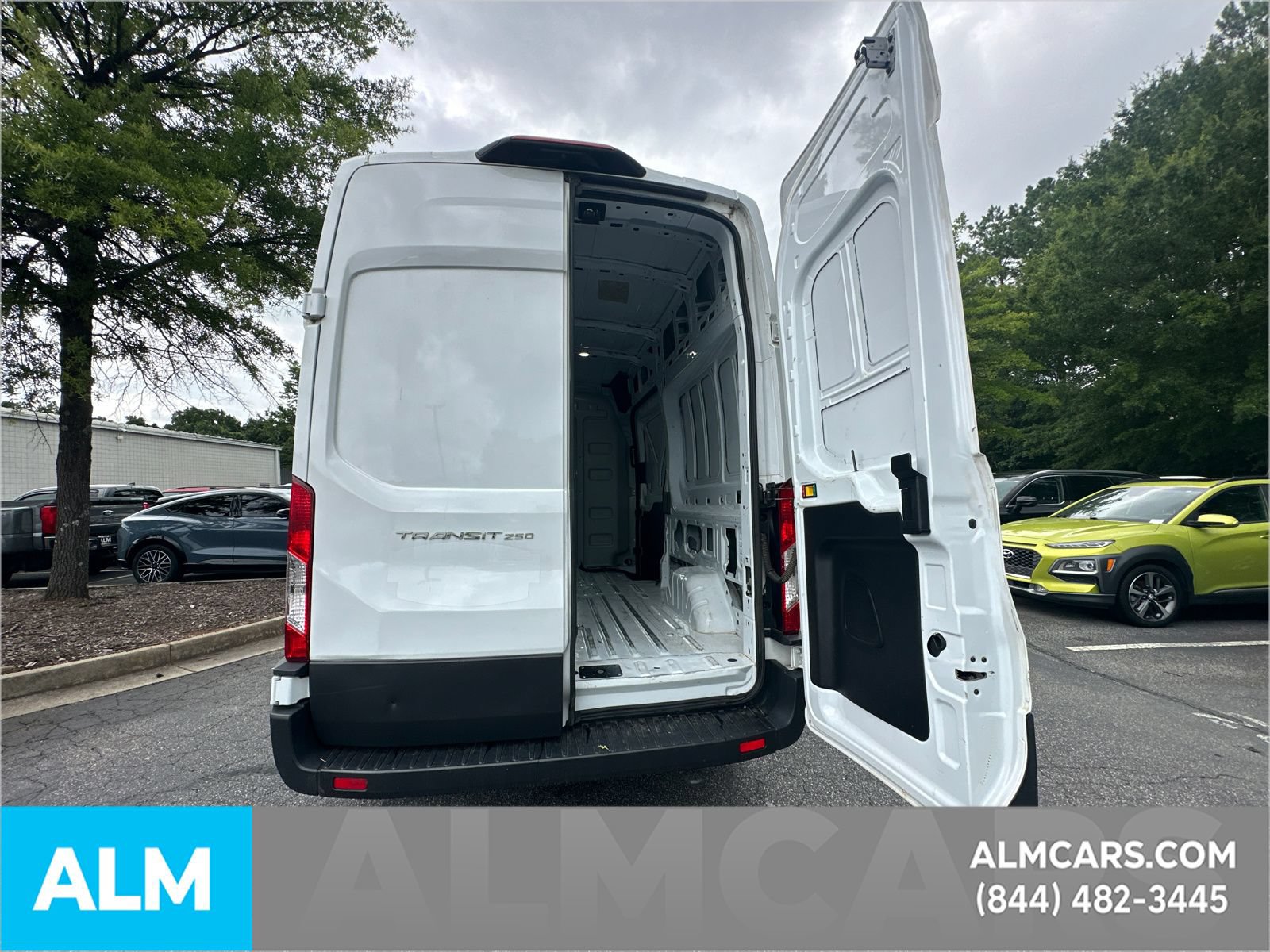 Used 2023 Ford Transit 250 148 High Roof RWD image 21