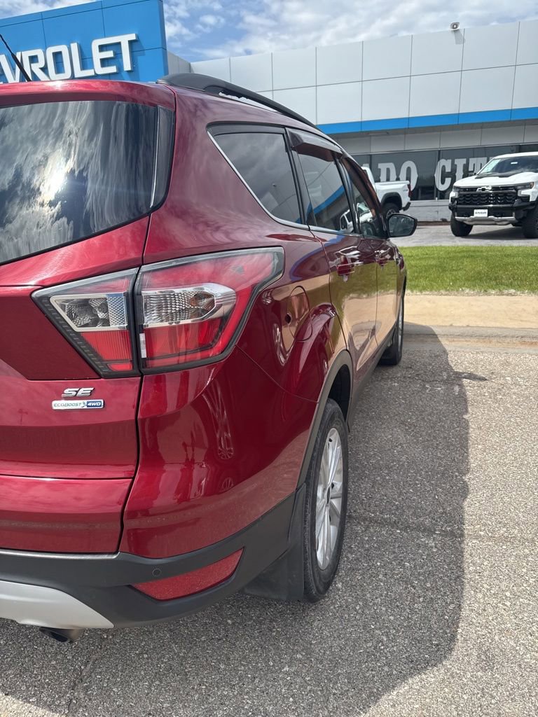Used 2017 Ford Escape SE w/ Equipment Group 201A AWD/4WD image 7