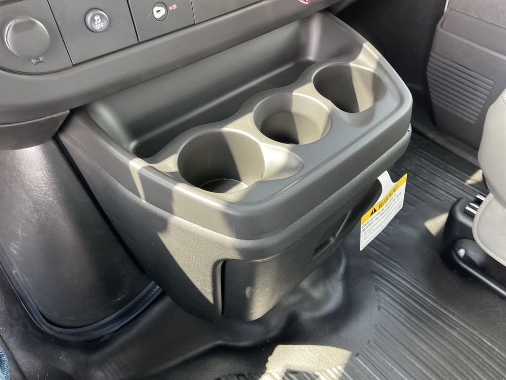 New 2025 Chevrolet Express 3500 Extended w/ Driver Convenience Package image 15