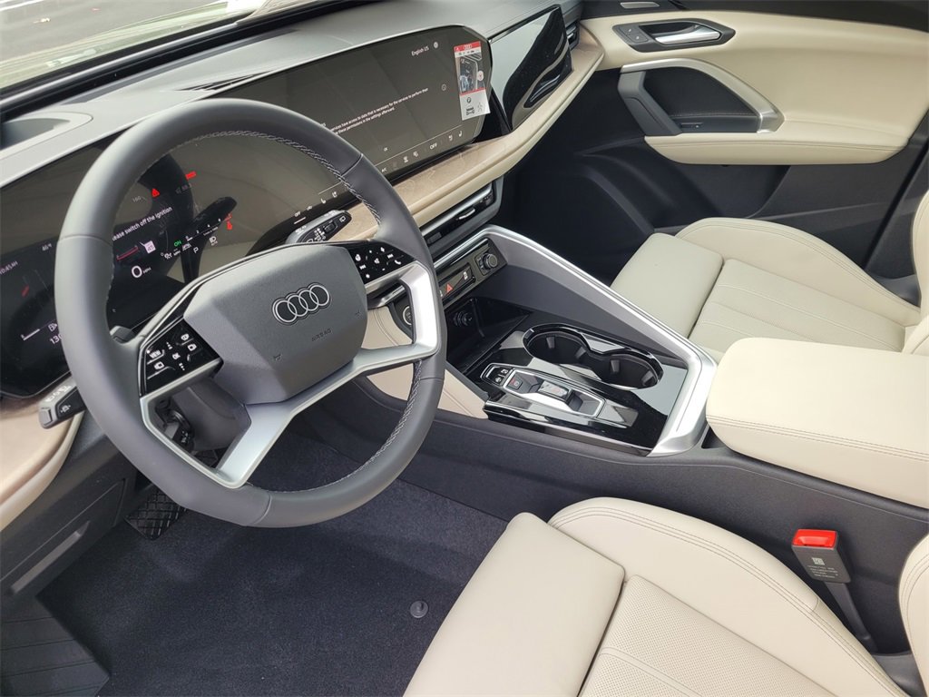 New 2025 Audi Q5 Premium Plus image 12