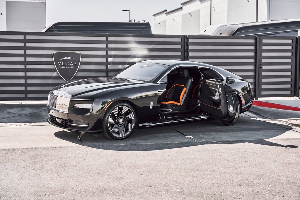 Used 2025 Rolls-Royce Spectre w/ Spectre Launch Package image 5