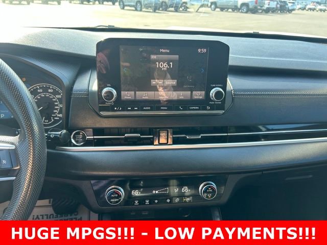 Used 2022 Mitsubishi Outlander ES image 22