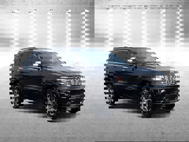 Used 2020 Jeep Grand Cherokee Overland image 2