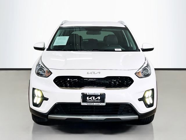 Certified 2022 Kia Niro LX image 2