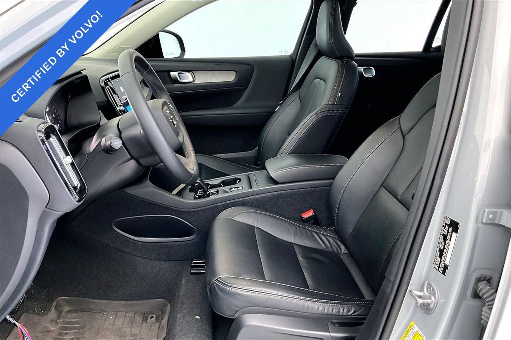 Used 2024 Volvo XC40 B5 Core w/ Protection Package Premier AWD/4WD image 27