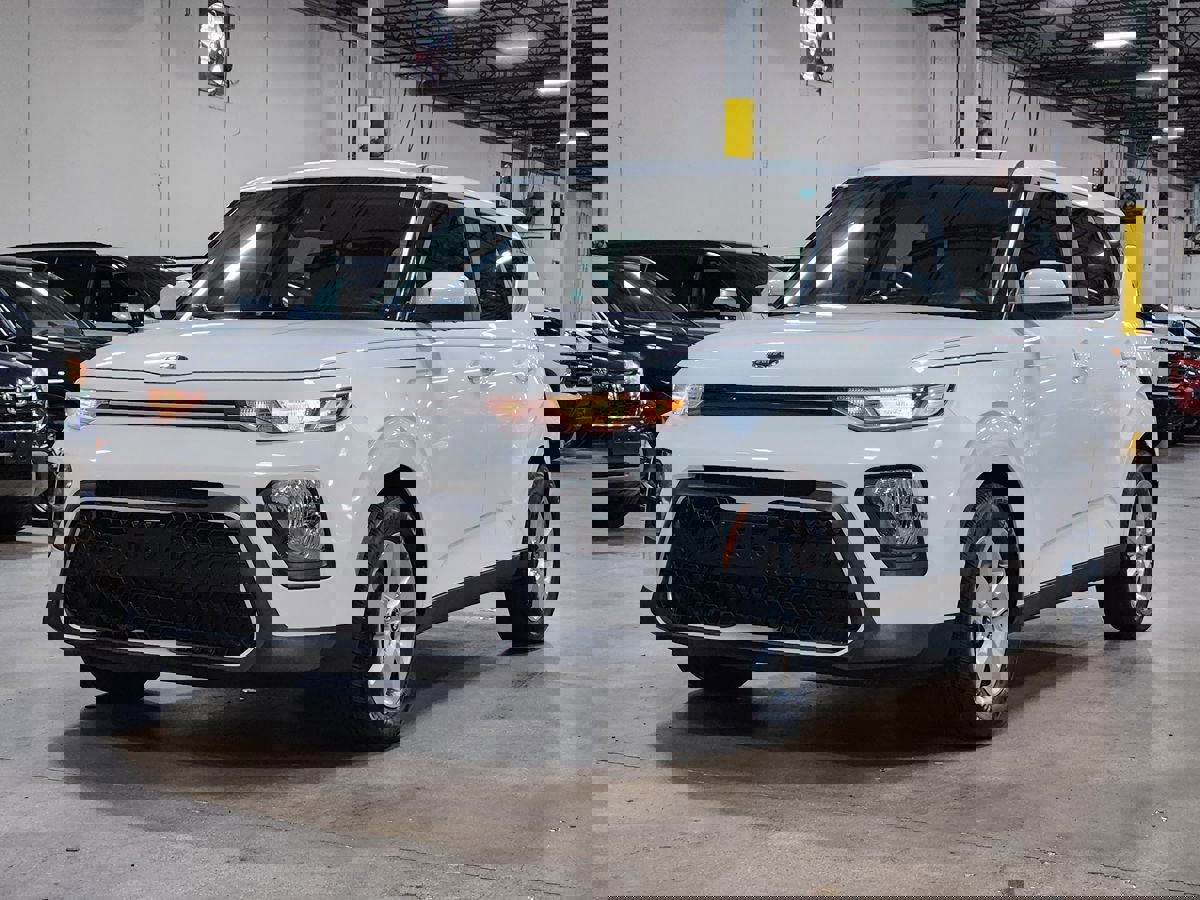 Used 2021 Kia Soul LX image 4