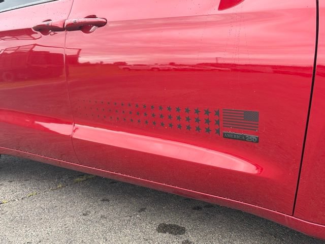 New 2027 Chrysler Pacifica Select AWD/4WD image 5