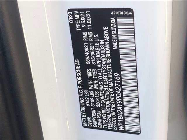 Used 2023 Porsche Cayenne Coupe image 25