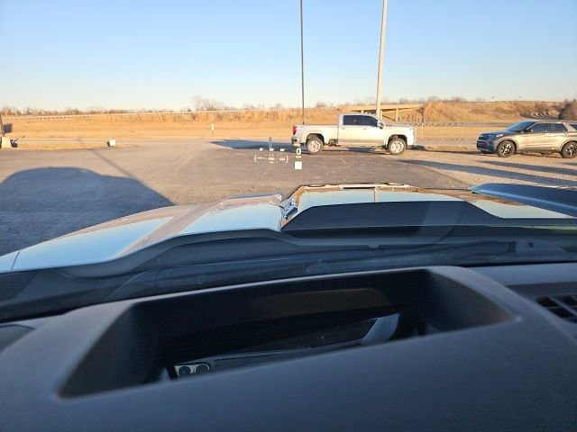 Used 2023 Chevrolet Silverado 1500 ZR2 w/ Technology Package image 31