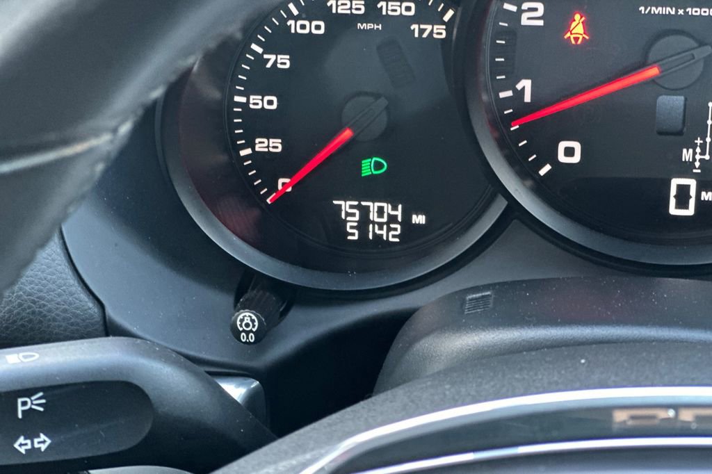 Used 2013 Porsche Boxster image 24