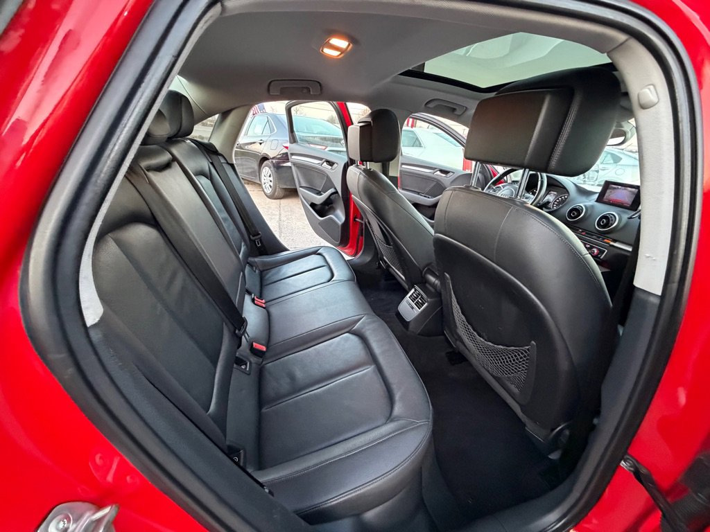 Used 2015 Audi A3 2.0T Premium image 11