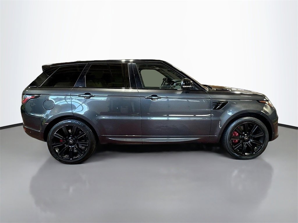Used 2021 Land Rover Range Rover Sport HST image 3