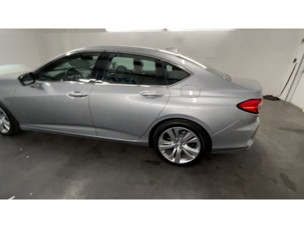 Used 2022 Acura TLX w/ Technology Package image 6