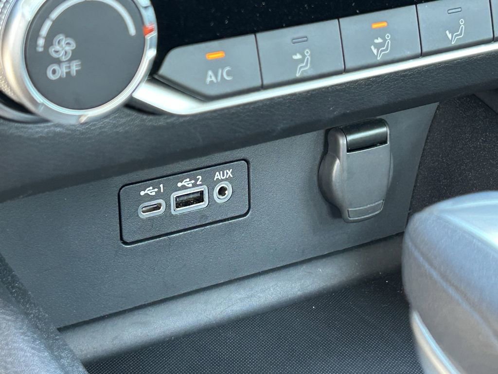 Used 2025 Nissan Altima 2.5 S image 21