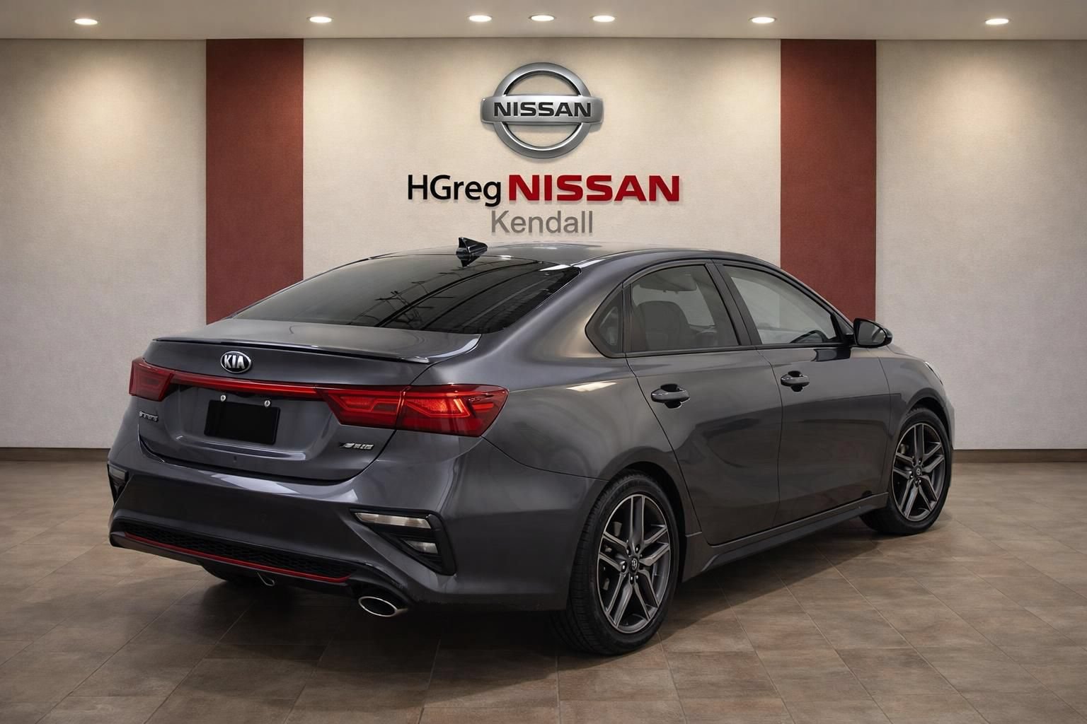 Used 2021 Kia Forte GT-Line FWD image 2