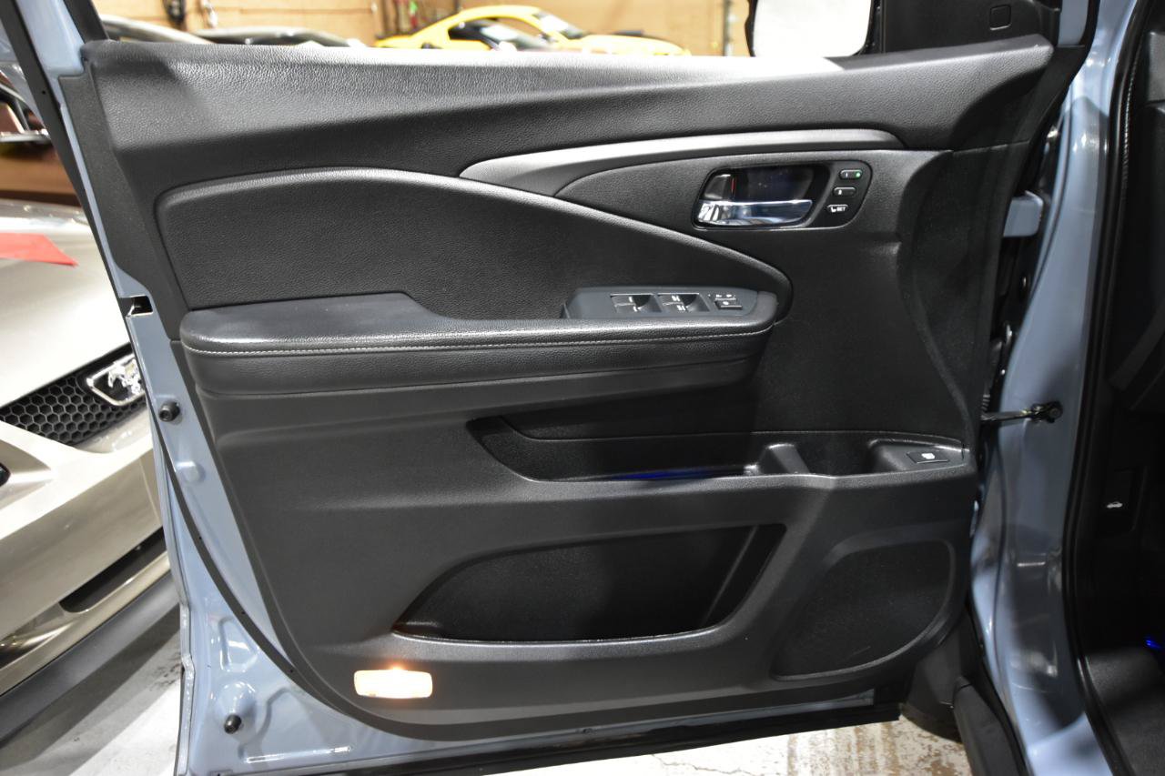 Used 2023 Honda Ridgeline RTL-E image 11