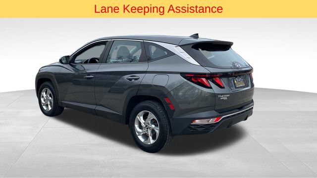Used 2022 Hyundai Tucson SE image 6