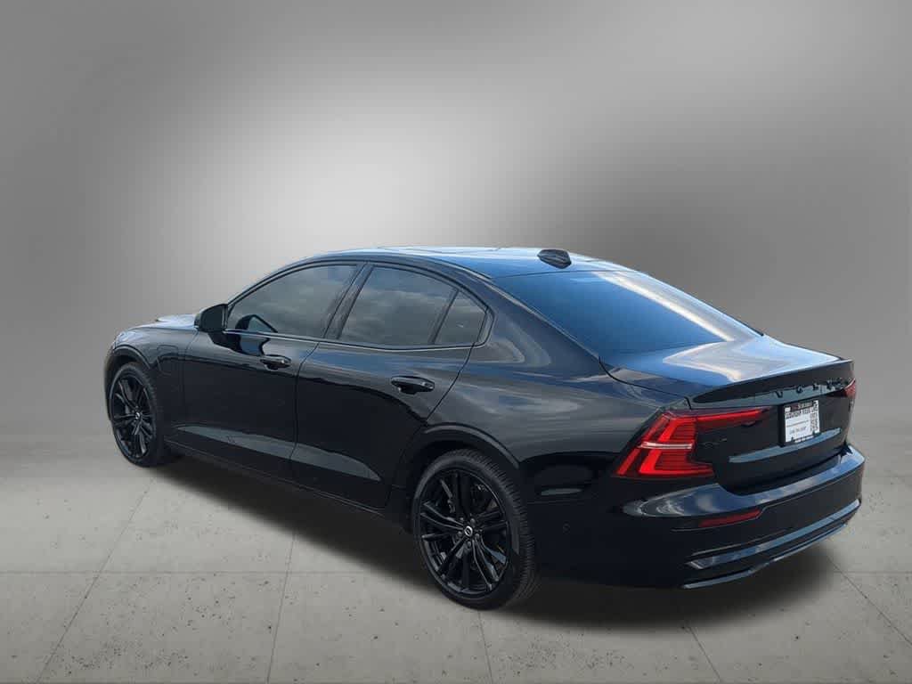Certified 2024 Volvo S60 T8 Ultimate w/ Climate Package AWD/4WD image 4