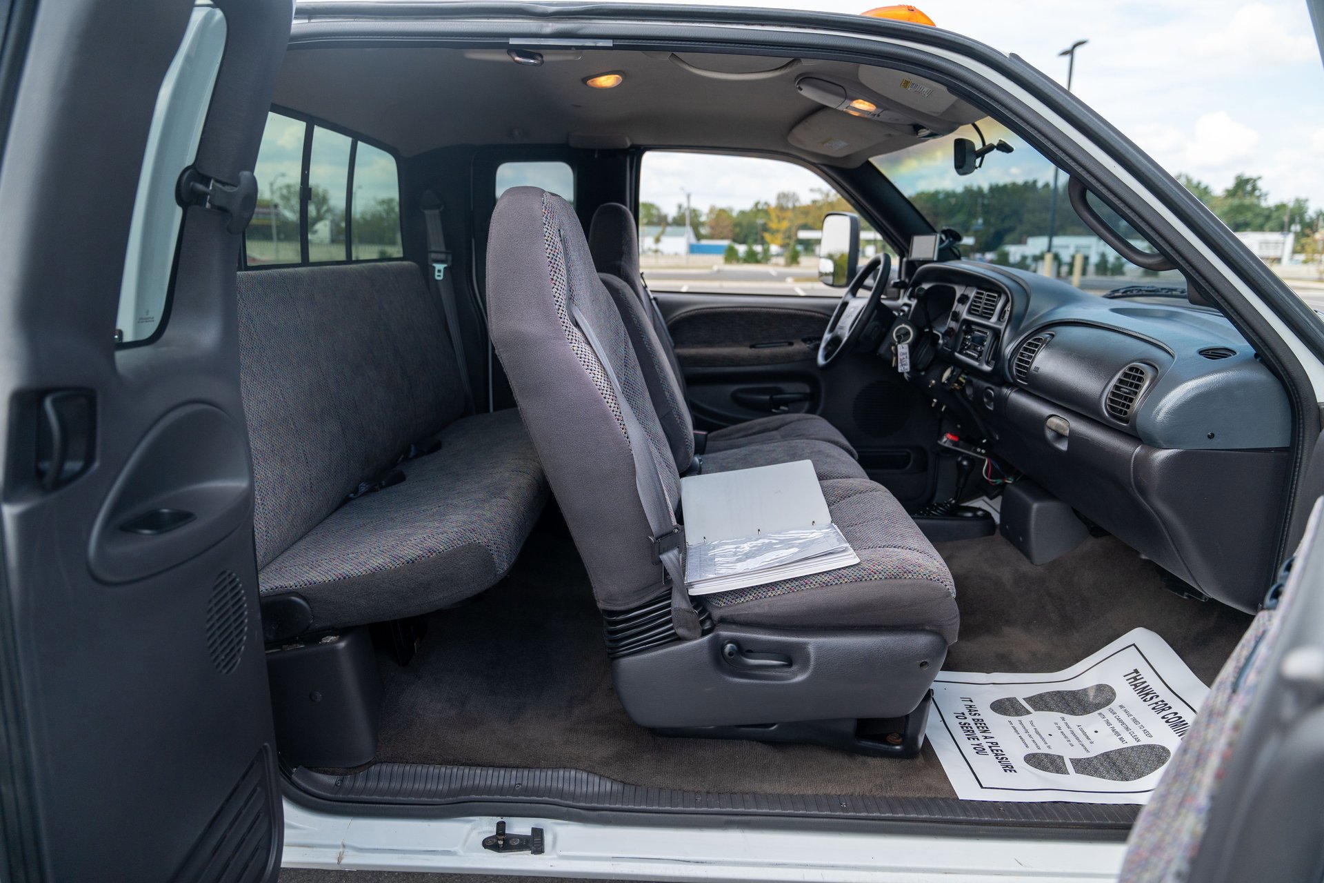 Used 1999 Dodge Ram 3500 Truck 4x4 Quad Cab image 38