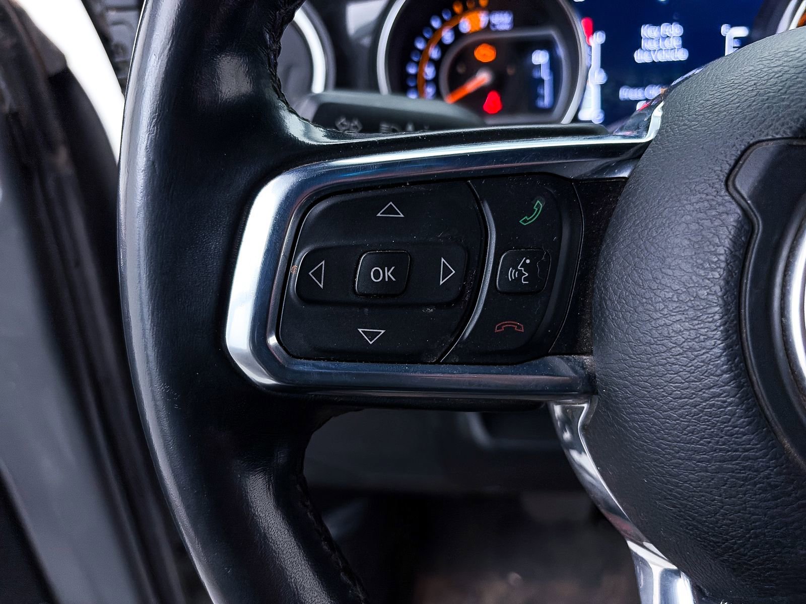 Used 2020 Jeep Wrangler Unlimited Sahara image 21