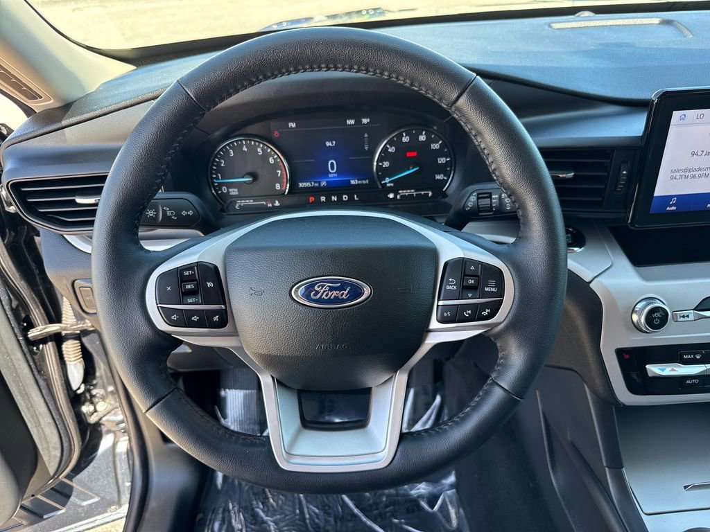 Used 2023 Ford Explorer XLT RWD image 14