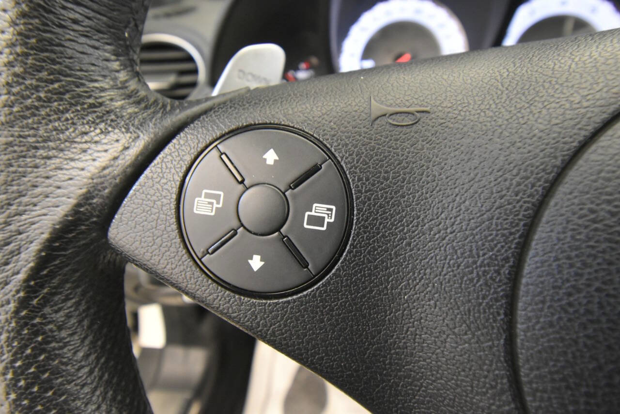 Used 2009 Mercedes-Benz SL 63 AMG image 35