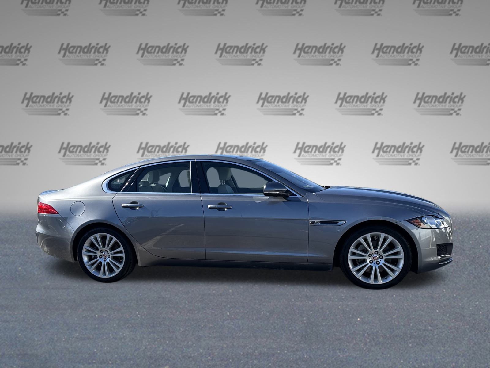Used 2020 Jaguar XF Prestige image 10