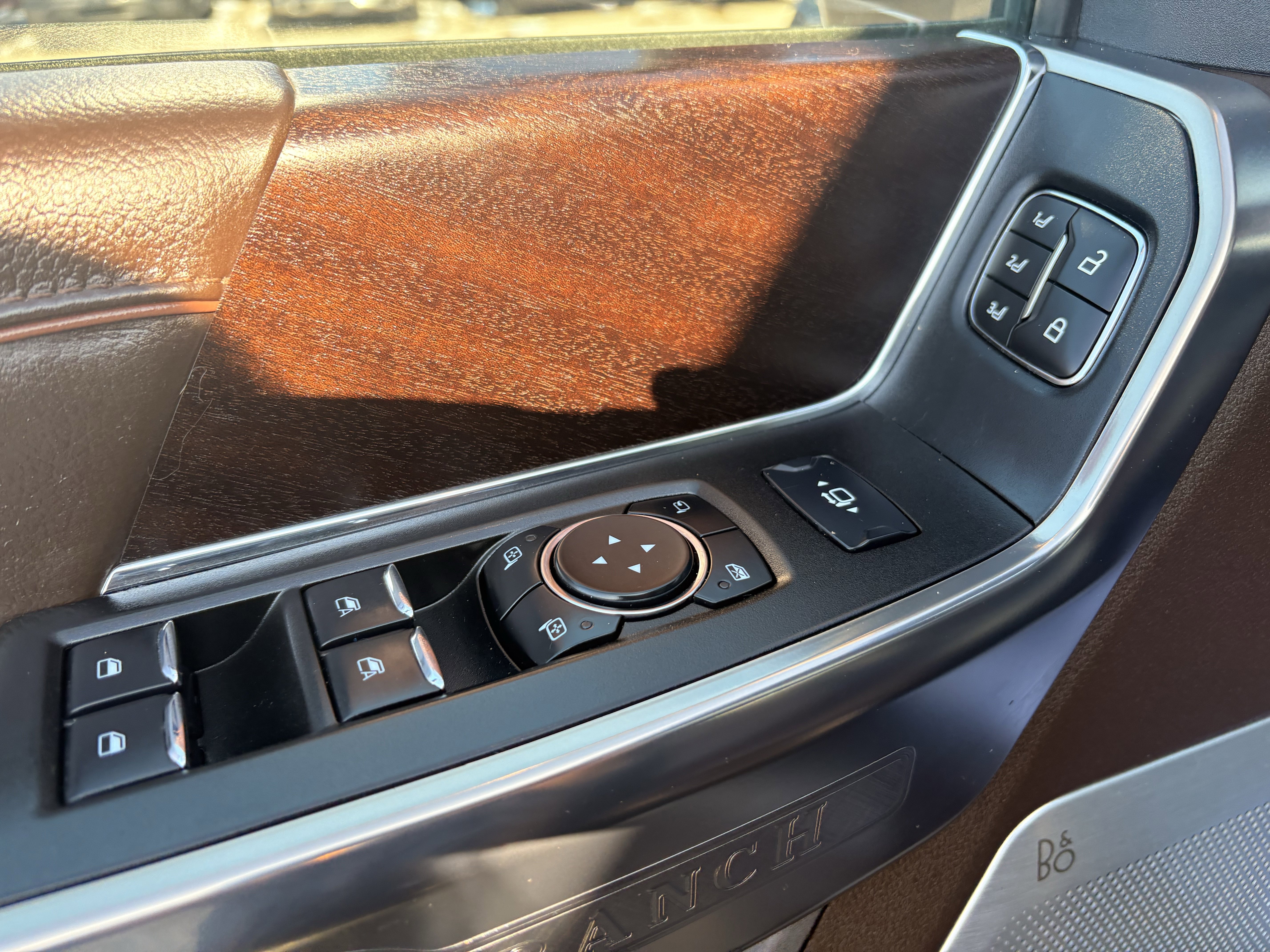 Used 2024 Ford F250 King Ranch w/ Chrome Package image 12