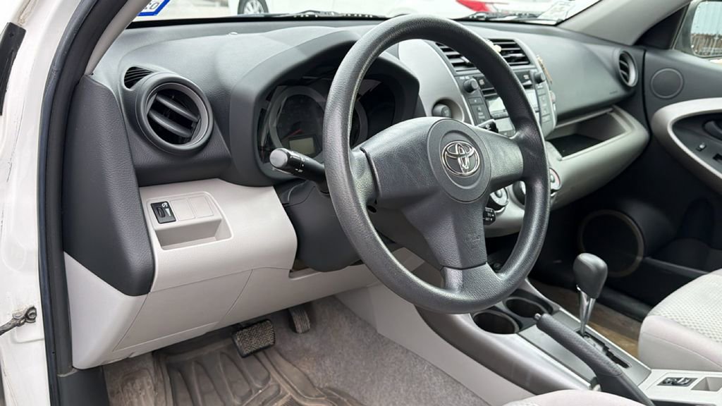 Used 2007 Toyota RAV4 2WD image 12