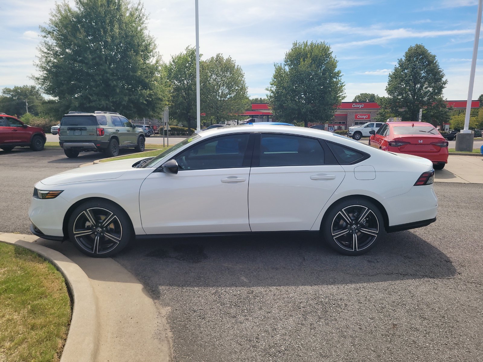 New 2026 Honda Accord SE image 6