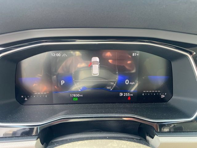 Used 2023 Volkswagen Jetta SE w/ Panoramic Sunroof Package FWD image 8