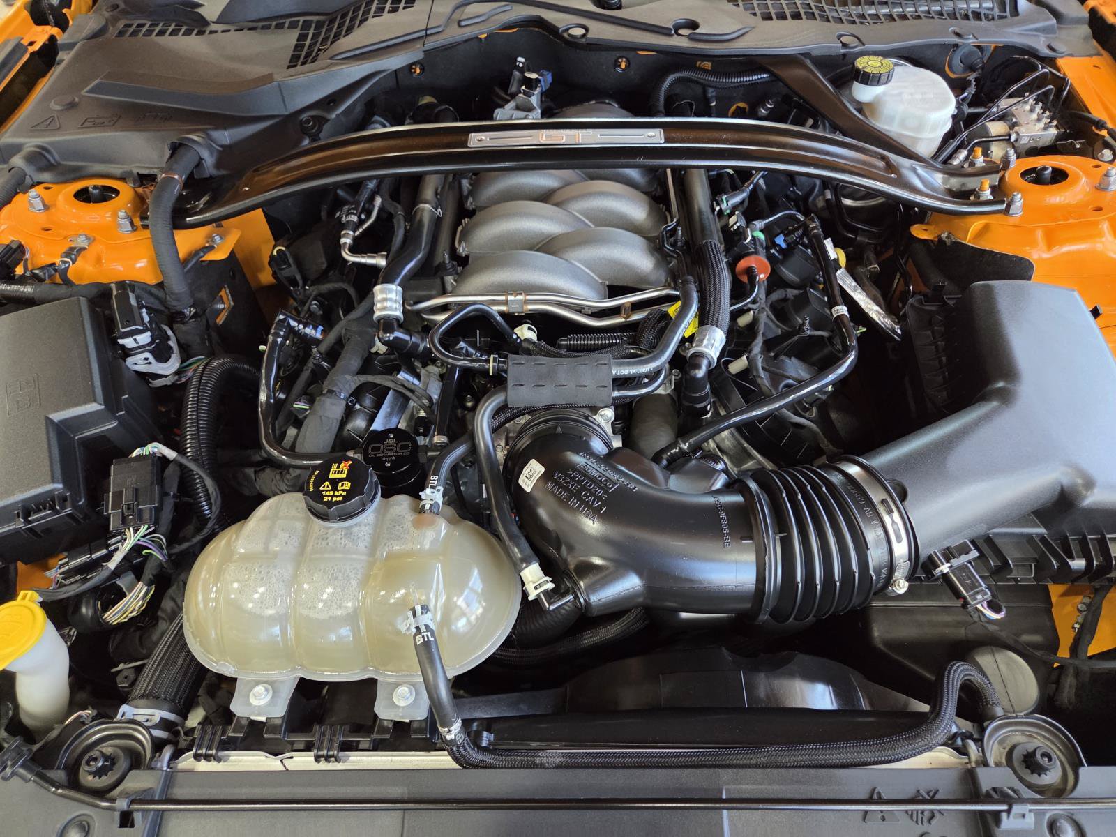Used 2019 Ford Mustang GT Premium w/ Equipment Group 401A RWD image 23