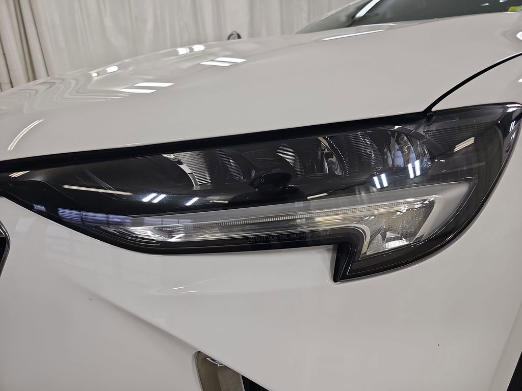 Certified 2023 Buick Envision Essence image 37