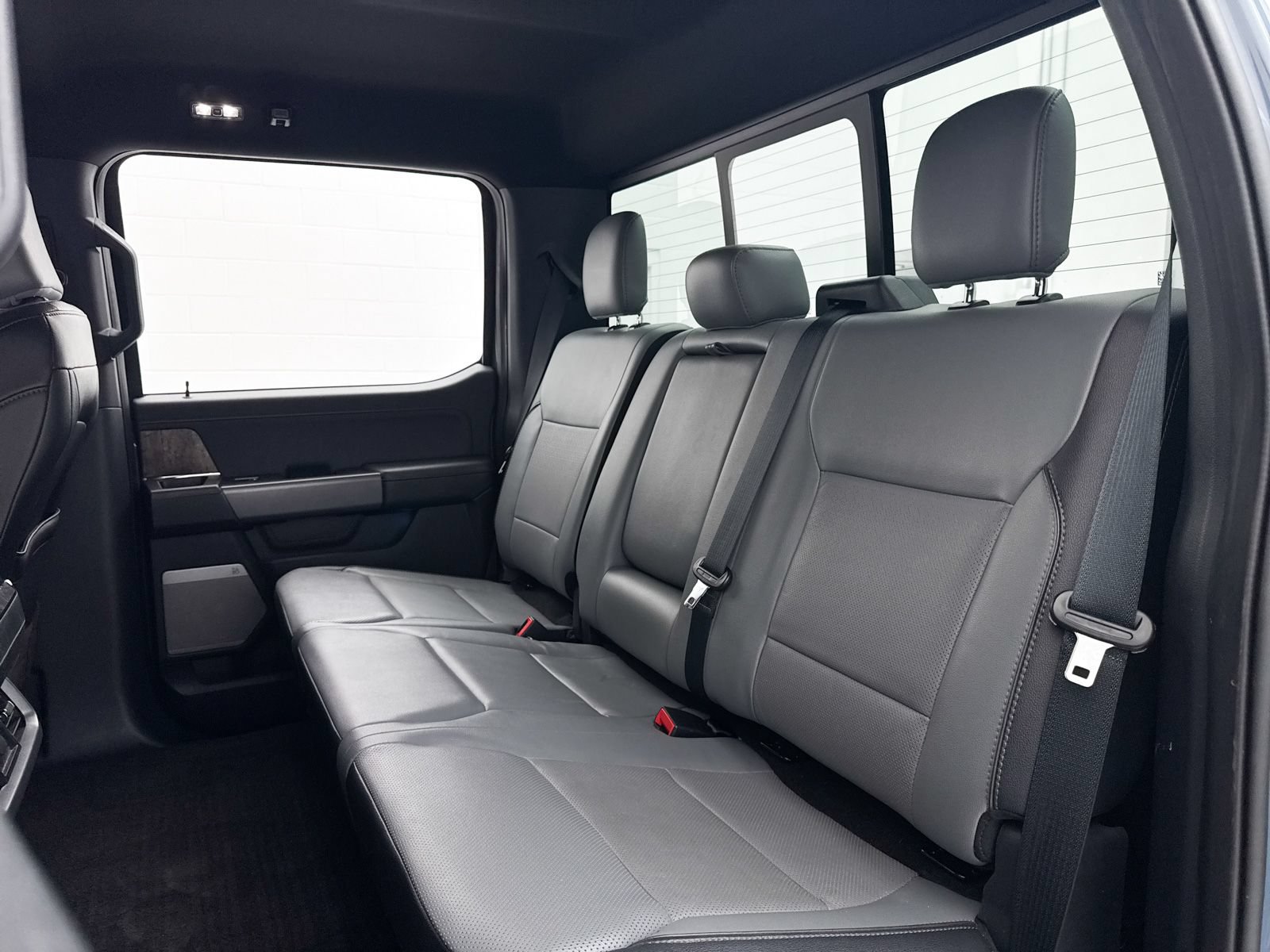 Used 2023 Ford F150 Lightning Lariat AWD/4WD image 29