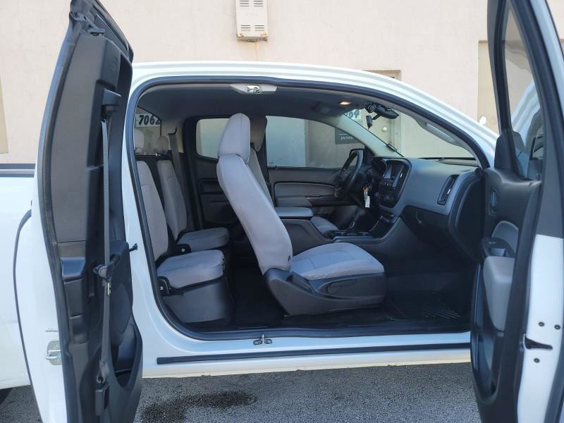 Used 2016 Chevrolet Colorado W/T RWD image 23