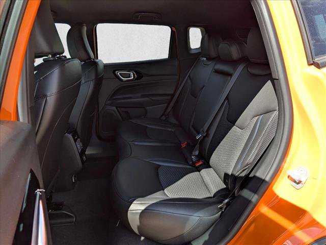 New 2026 Jeep Compass Latitude image 16