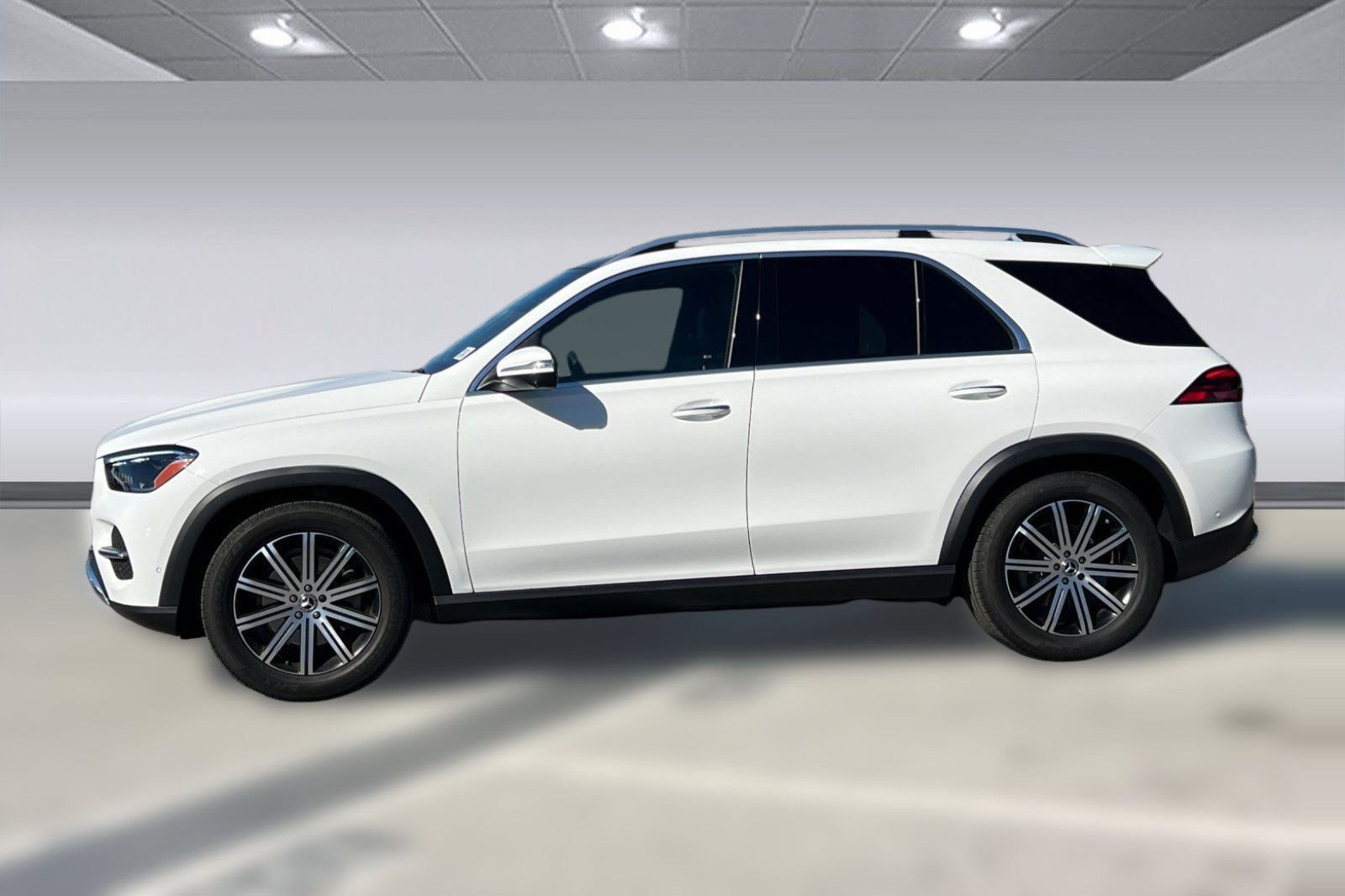 Certified 2026 Mercedes-Benz GLE 350 4MATIC image 2