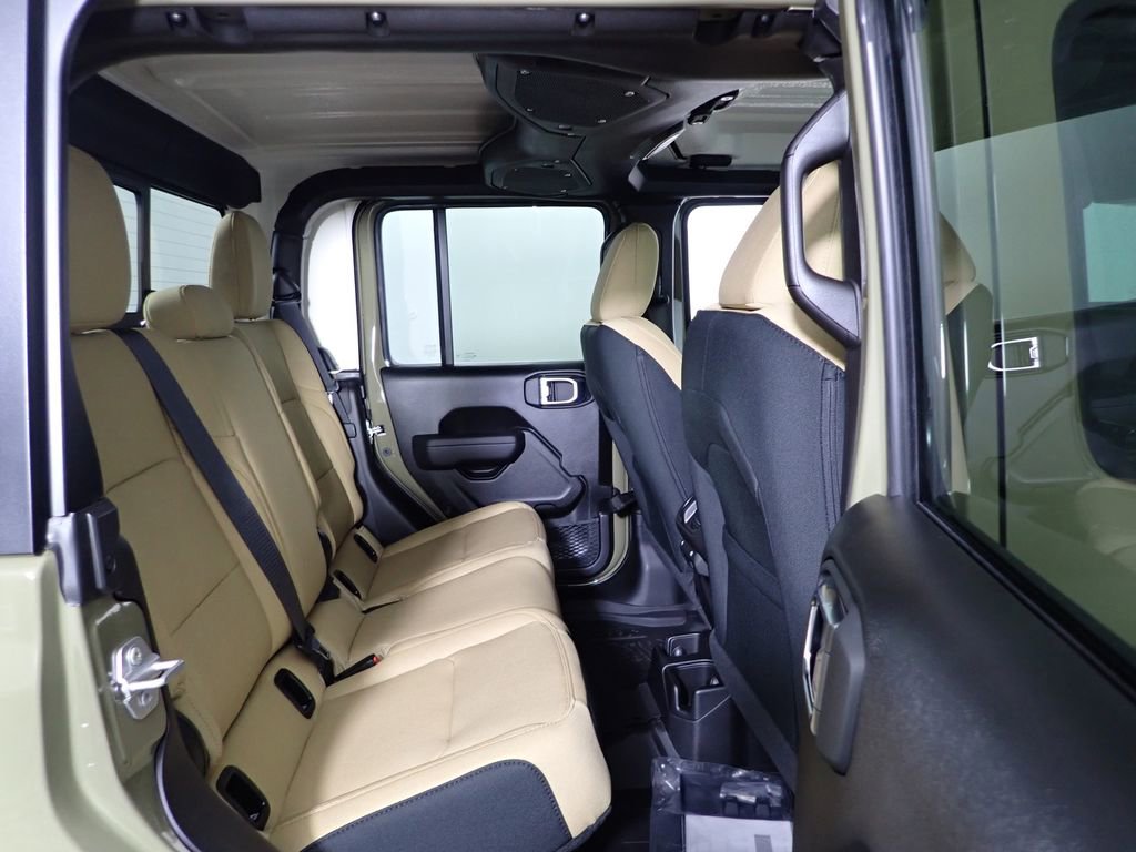 New 2026 Jeep Gladiator Sport AWD/4WD image 37
